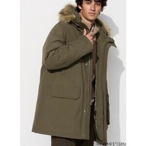 Uniqlo Ultra Warm Hybrid Down Coat in Olive Green